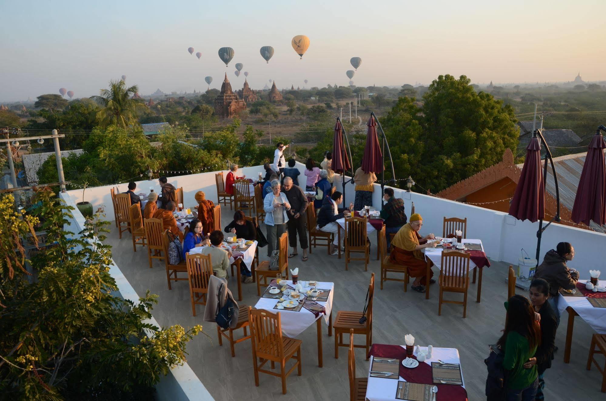 Manisanda Hotel Bagan Exterior photo